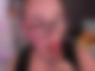 noa-valmont's Live Sex Cam Show