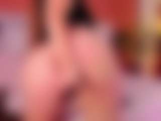 noa-valmont's Live Sex Cam Show