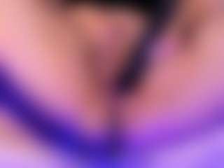noa-valmont's Live Sex Cam Show