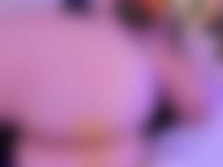 Live cam show with noa-valmont - Colombia on Camsoda