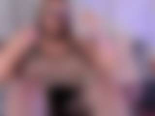 noa-valmont's Live Sex Cam Show