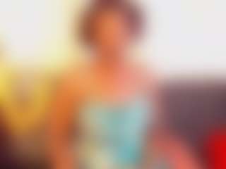 Live cam show with SassyMystiqueX - New Brown Eyes on Camsoda
