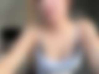 Live cam show with ShamekaHoak - Green Eyes on Fling VIP Chat