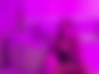 Live cam show with SinfulSienna - Striptease on slutload