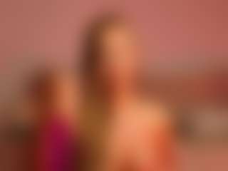 SinfulSienna's Live Sex Cam Show