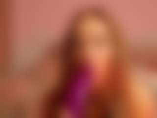 Live cam show with SinfulSienna - Brown Eyes Blonde Hair on Taboo Cams XXX