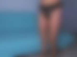 stud-little-zoe's Live Sex Cam Show
