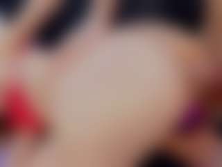 stud-little-zoe's Live Sex Cam Show