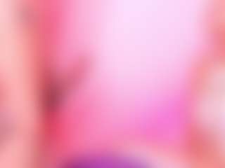 stud-little-zoe's Live Sex Cam Show