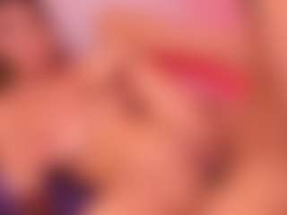 stud-little-zoe's Live Sex Cam Show