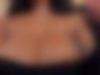 taylor-foxxy's Live Sex Cam Show