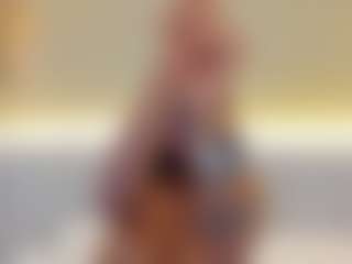 taylor-foxxy's Live Sex Cam Show