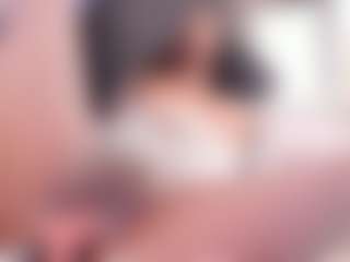 Live cam show with Amy-miller2 - Ebony Petite on Camsoda | colombia