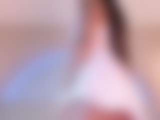 Live cam show with Amy-miller2 - Public Ebony on Camsoda