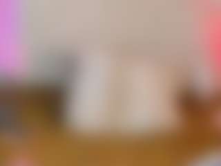 Live cam show with ARIANALEE19 - Smoking on Camsoda