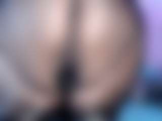 camiturn18's Live Sex Cam Show