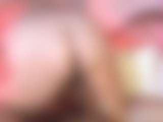 Live cam show with camiturn18 - New White on Camsoda | colombia