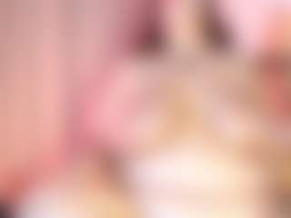 Live cam show with camiturn18 - New White on Camsoda | colombia