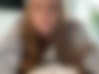 Live cam show with CelestineErner - Cum Curvy on Camsoda