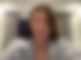 Avelia's Live Sex Cam Show
