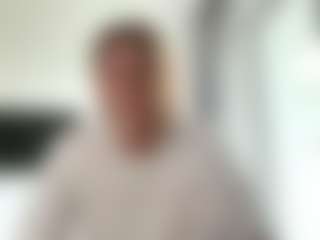Avelia's Live Sex Cam Show