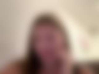 Live cam show with Avelia - BBW College on Milfs Live