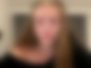 Live cam show with Avelia - Black Middle Aged on parknlotfishbdy