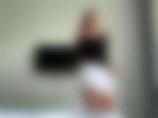 Live cam show with Avelia - Ebony on Camsoda | lithuania