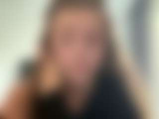 Live cam show with Avelia - Middle Aged on friskycurves.com