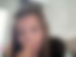 Live cam show with Avelia - Black Middle Aged on friskycurves.com
