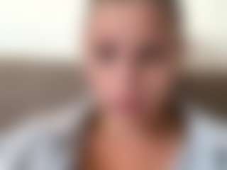 Live cam show with Avelia - Big Tits Mature on Camsoda