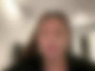 Live cam show with Avelia - Black Toys on Soda Cam