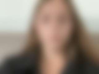Live cam show with Avelia - Mature on Uber Horny
