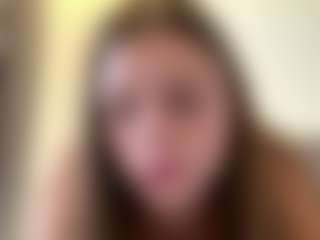 Live cam show with Avelia - Handjob on camwithhim.com
