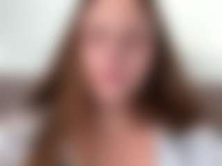Live cam show with Avelia - College on CamClone
