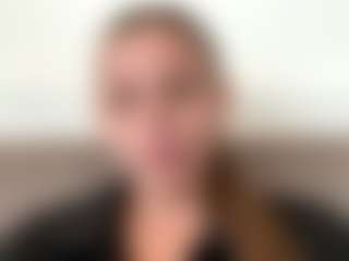 Live cam show with Avelia - Ebony MILF on sexylive.show