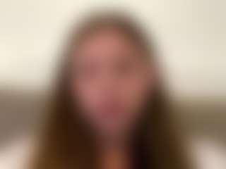 Avelia's Live Sex Cam Show