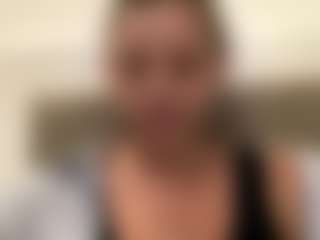 Live cam show with Avelia - Ebony on x69.live | lithuania