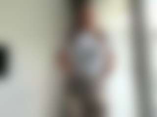 Live cam show with Avelia - Ass Clapping on Camsoda