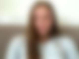 Live cam show with Avelia - MILF Teen (18+) on liverealitysex.com