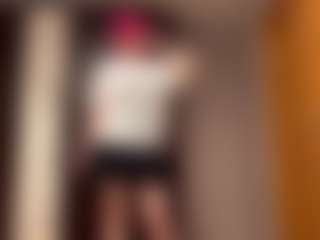 Mira's Live Sex Cam Show