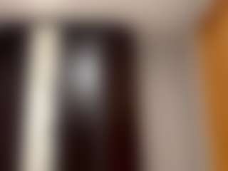 Mira's Live Sex Cam Show