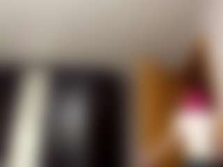 Mira's Live Sex Cam Show