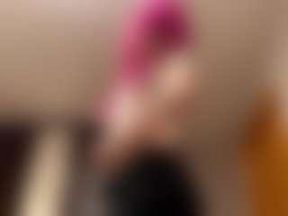 Mira's Live Sex Cam Show