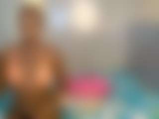 LunaDarlin's Live Sex Cam Show