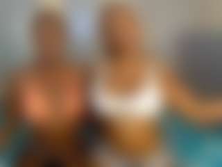 LunaDarlin's Live Sex Cam Show