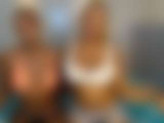 LunaDarlin's Live Sex Cam Show