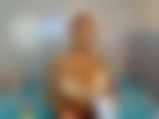 LunaDarlin's Live Sex Cam Show