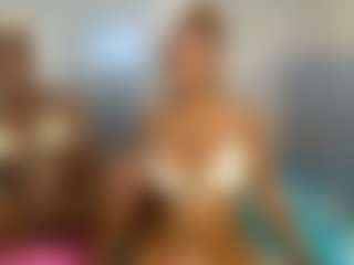 LunaDarlin's Live Sex Cam Show