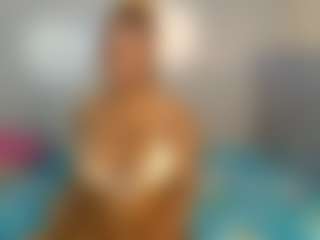 Live cam show with LunaDarlin - Pornstar College on madthumbs